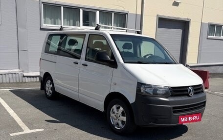 Volkswagen Caravelle T5, 2011 год, 2 100 000 рублей, 4 фотография