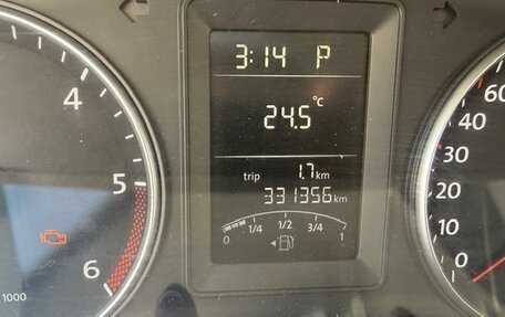 Volkswagen Caravelle T5, 2011 год, 2 100 000 рублей, 12 фотография