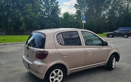 Toyota Vitz, 1999 год, 350 000 рублей, 4 фотография