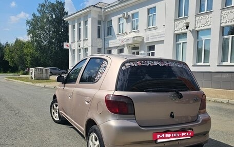 Toyota Vitz, 1999 год, 350 000 рублей, 3 фотография
