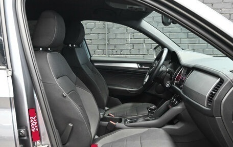 Skoda Kodiaq I, 2022 год, 4 430 000 рублей, 10 фотография