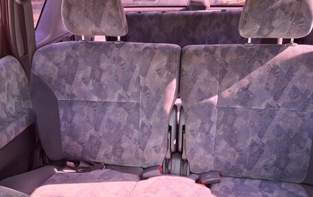Toyota Ipsum II, 1997 год, 330 000 рублей, 6 фотография