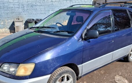 Toyota Ipsum II, 1997 год, 330 000 рублей, 4 фотография