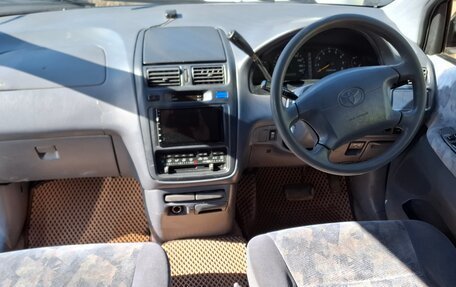Toyota Ipsum II, 1997 год, 330 000 рублей, 7 фотография