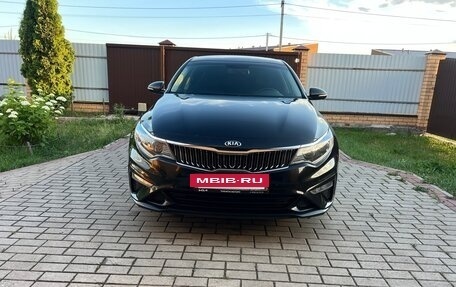 KIA Optima IV, 2019 год, 1 600 000 рублей, 2 фотография
