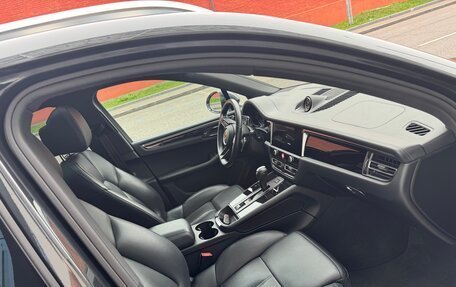 Porsche Macan I рестайлинг, 2022 год, 4 700 000 рублей, 10 фотография