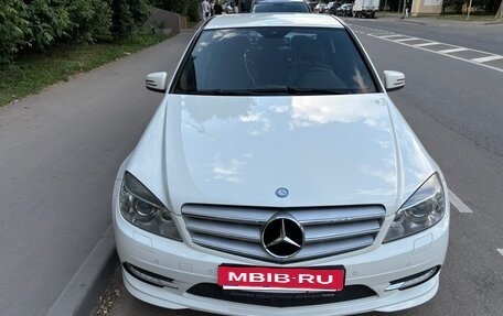 Mercedes-Benz C-Класс, 2010 год, 1 550 000 рублей, 12 фотография