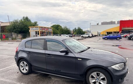 BMW 1 серия, 2006 год, 600 000 рублей, 2 фотография