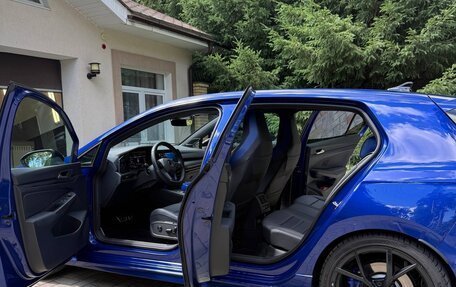Volkswagen Golf R, 2021 год, 6 090 000 рублей, 4 фотография