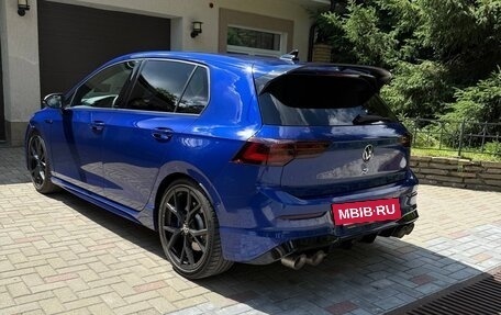 Volkswagen Golf R, 2021 год, 6 090 000 рублей, 2 фотография