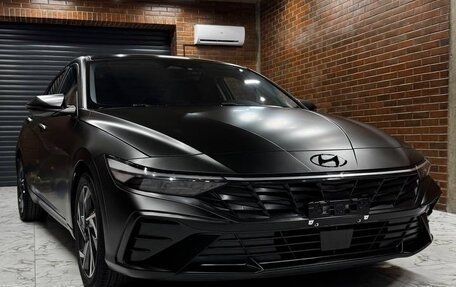 Hyundai Elantra, 2023 год, 1 990 000 рублей, 10 фотография