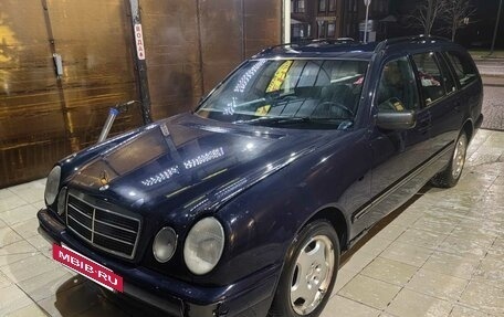 Mercedes-Benz E-Класс, 1998 год, 220 000 рублей, 3 фотография