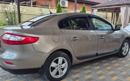 Renault Fluence I, 2010 год, 900 000 рублей, 2 фотография