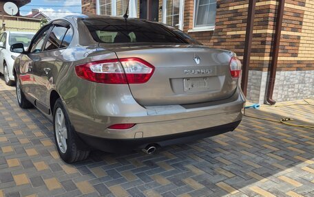 Renault Fluence I, 2010 год, 900 000 рублей, 3 фотография