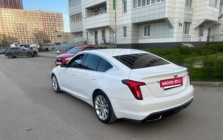Cadillac CT5 I, 2021 год, 2 600 000 рублей, 2 фотография