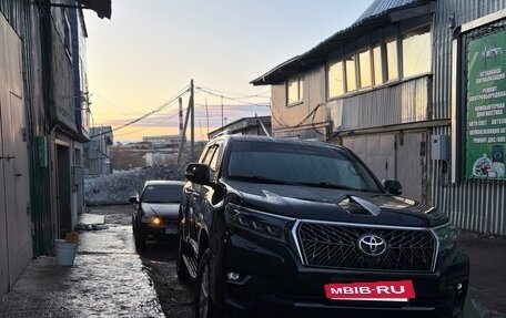 Toyota Land Cruiser Prado 150 рестайлинг 2, 2020 год, 6 000 000 рублей, 5 фотография