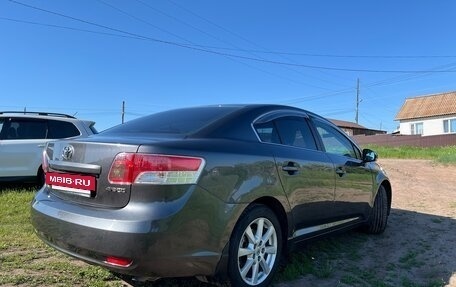 Toyota Avensis III рестайлинг, 2011 год, 1 300 000 рублей, 5 фотография