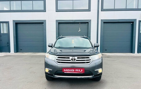 Toyota Highlander III, 2011 год, 2 229 000 рублей, 9 фотография