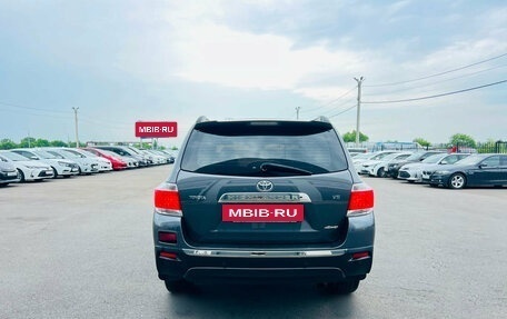 Toyota Highlander III, 2011 год, 2 229 000 рублей, 5 фотография