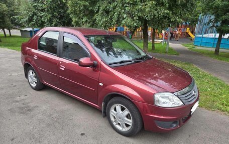 Renault Logan I, 2013 год, 600 000 рублей, 3 фотография