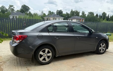 Chevrolet Cruze II, 2010 год, 395 000 рублей, 5 фотография