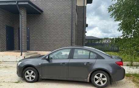 Chevrolet Cruze II, 2010 год, 395 000 рублей, 8 фотография