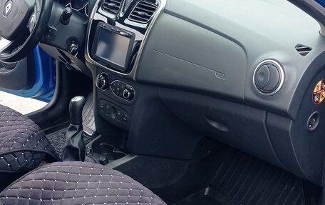 Renault Logan II, 2014 год, 700 000 рублей, 12 фотография