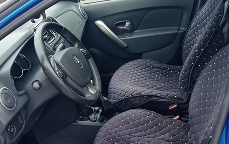 Renault Logan II, 2014 год, 700 000 рублей, 13 фотография