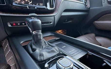 Volvo XC60 II, 2020 год, 3 500 000 рублей, 3 фотография