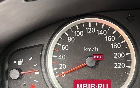 Nissan Almera, 2005 год, 300 000 рублей, 15 фотография