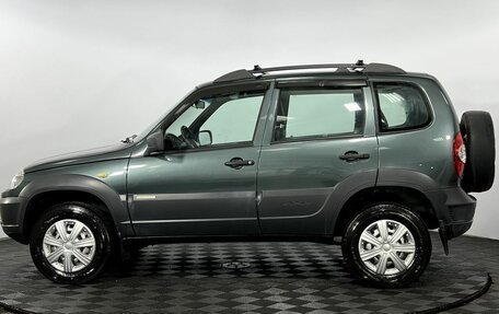 Chevrolet Niva I рестайлинг, 2017 год, 710 000 рублей, 9 фотография