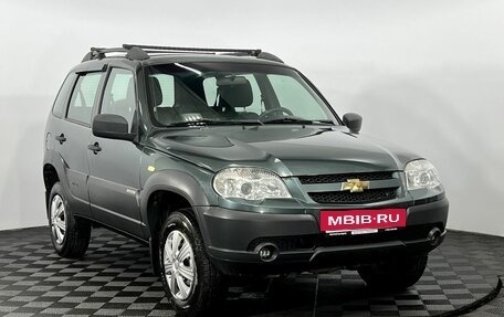 Chevrolet Niva I рестайлинг, 2017 год, 710 000 рублей, 4 фотография