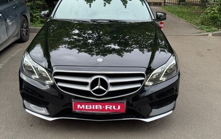 Mercedes-Benz E-Класс, 2013 год, 2 800 000 рублей, 1 фотография