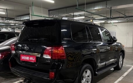 Toyota Land Cruiser 200, 2015 год, 3 750 000 рублей, 2 фотография