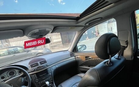 Mercedes-Benz E-Класс, 2003 год, 840 000 рублей, 12 фотография