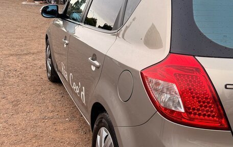KIA cee'd I рестайлинг, 2011 год, 750 000 рублей, 21 фотография
