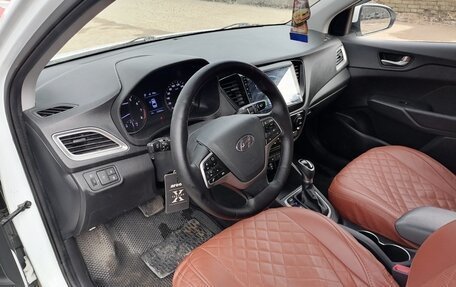 Hyundai Solaris II рестайлинг, 2019 год, 1 499 000 рублей, 10 фотография