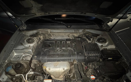 Hyundai Sonata IV рестайлинг, 2006 год, 750 000 рублей, 8 фотография