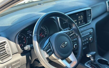 KIA Sportage IV рестайлинг, 2019 год, 2 099 000 рублей, 17 фотография