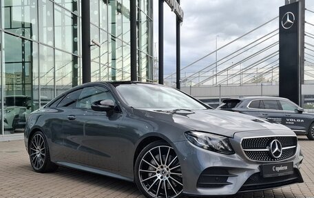 Mercedes-Benz E-Класс, 2019 год, 5 100 000 рублей, 8 фотография