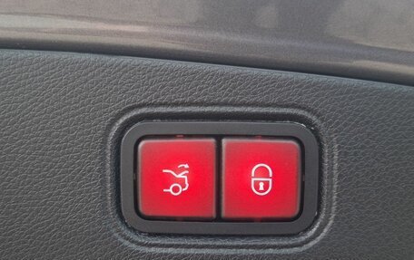 Mercedes-Benz E-Класс, 2019 год, 5 100 000 рублей, 24 фотография
