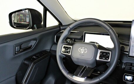 Toyota RAV4, 2026 год, 4 490 000 рублей, 16 фотография