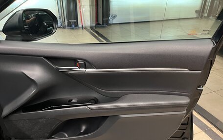 Toyota Camry, 2019 год, 2 750 000 рублей, 17 фотография