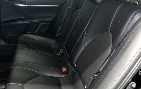 Toyota Camry, 2019 год, 2 750 000 рублей, 12 фотография