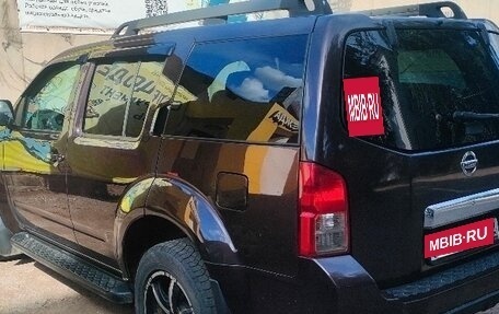 Nissan Pathfinder, 2011 год, 1 650 000 рублей, 4 фотография