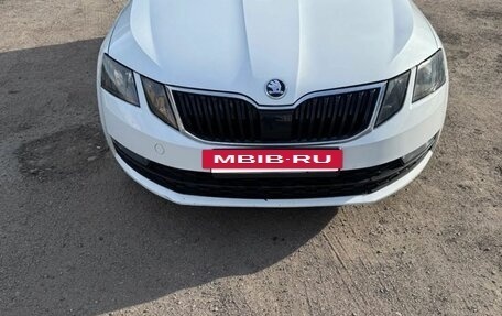 Skoda Octavia, 2018 год, 700 000 рублей, 4 фотография