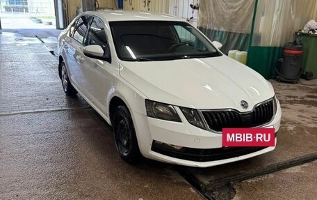 Skoda Octavia, 2018 год, 700 000 рублей, 13 фотография