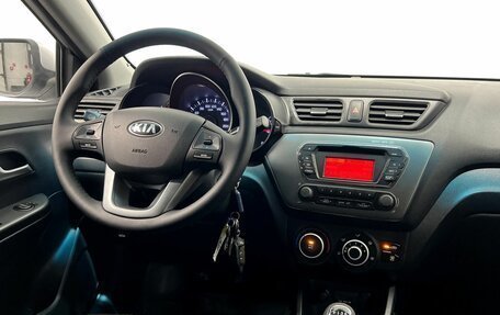 KIA Rio III рестайлинг, 2014 год, 800 000 рублей, 15 фотография