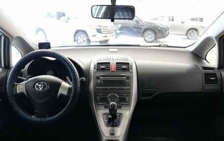 Toyota Auris II, 2008 год, 650 000 рублей, 17 фотография