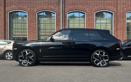 Rolls-Royce Cullinan, 2021 год, 29 990 000 рублей, 13 фотография